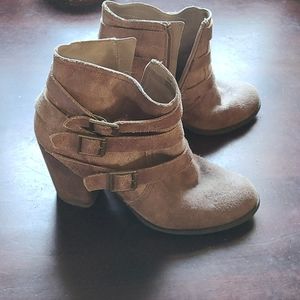 Ankle booties